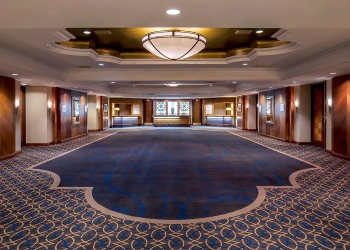 Sheraton Pentagon CityAirport Hotel